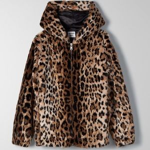 Aritzia Sunday Best Jinx Faux Fur Leopard Coat